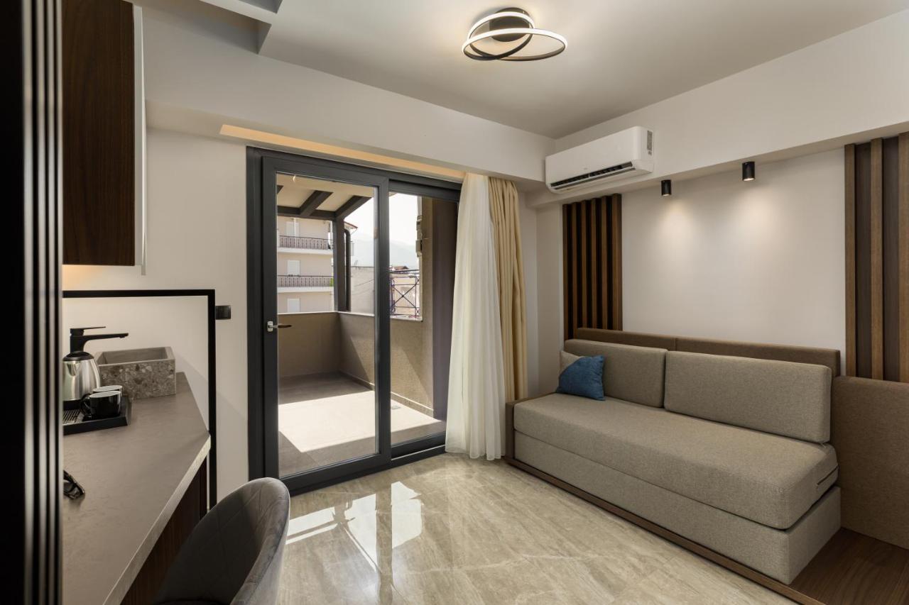 Costa De Luxe Suites Leptokarya  Bagian luar foto