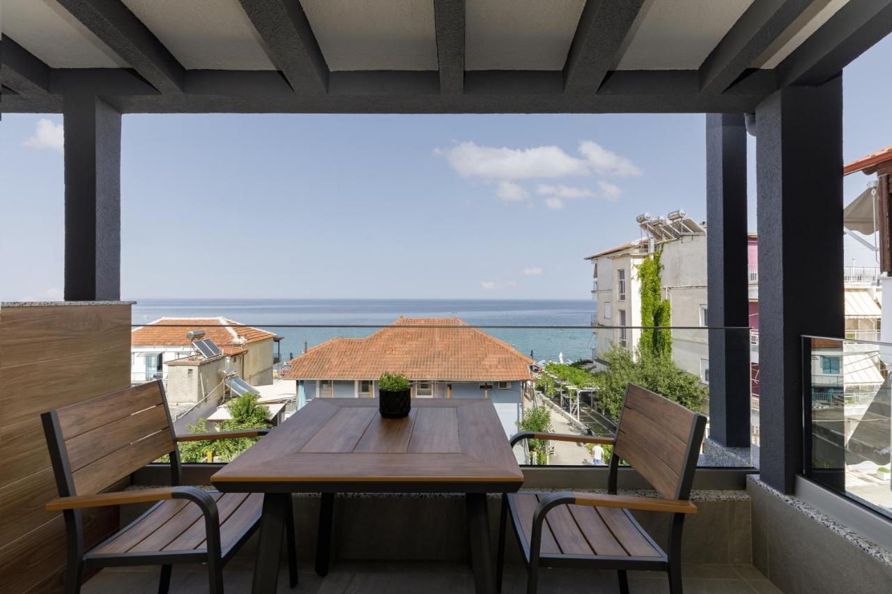 Costa De Luxe Suites Leptokarya  Bagian luar foto