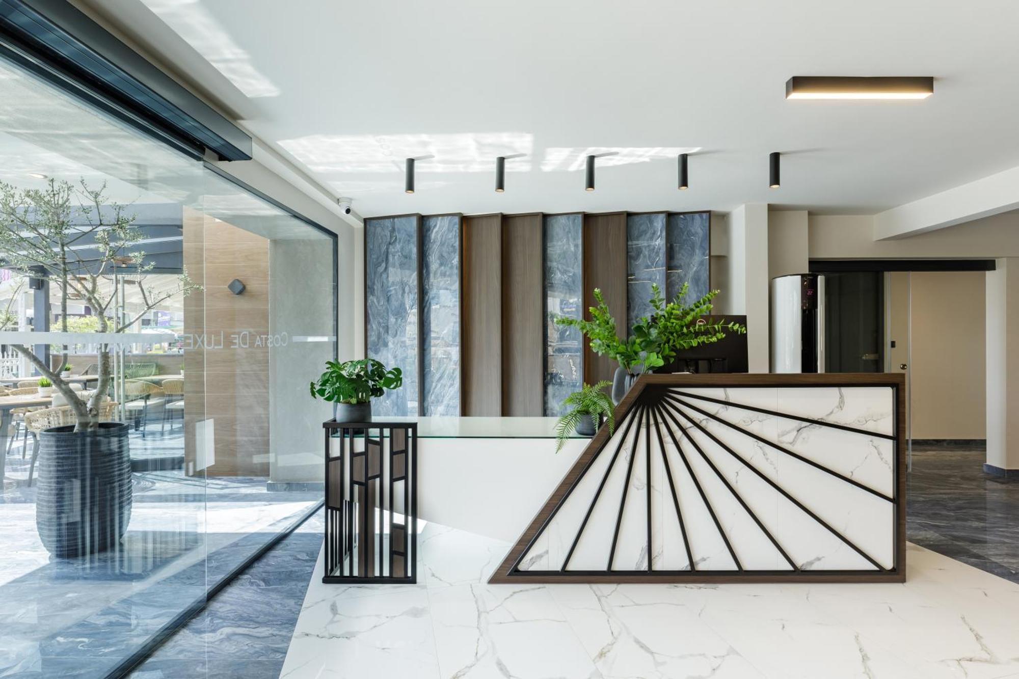 Costa De Luxe Suites Leptokarya  Bagian luar foto