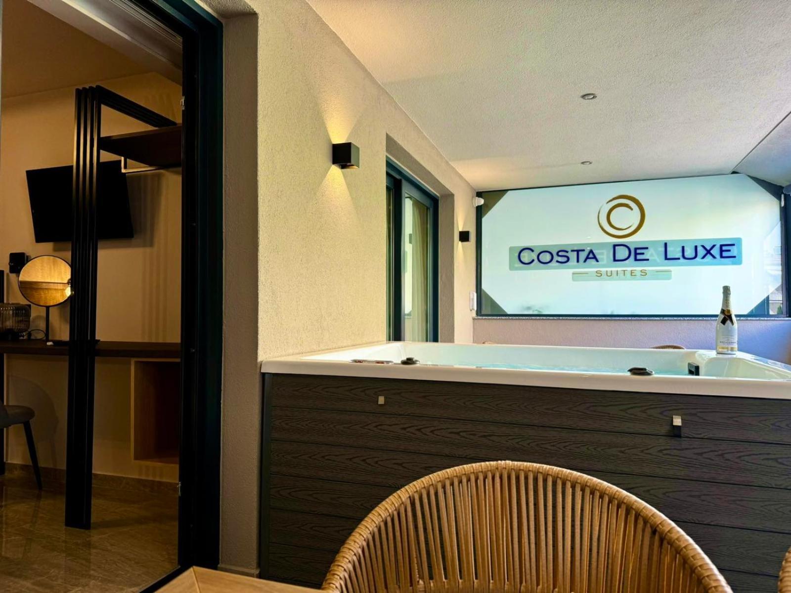 Costa De Luxe Suites Leptokarya  Bagian luar foto